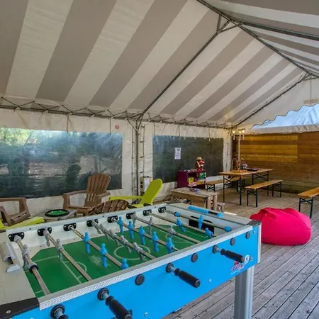 Mobil Home, Animaux Admis - 10 Pers. - Api-1-52-2466 Kemping